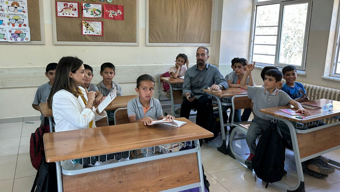 İlçe Kaymakamı Sn. Büşra UÇAR ile Yakacık İlkokulu Ziyaretimiz
