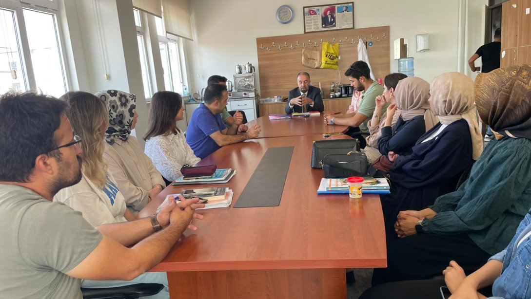 Öğretmenler Odası Buluşmalarımız Devam Ediyor Oğuzeli İmam Hatip Ortaokulunda Öğretmenlerimizle Bir Araya Geldik